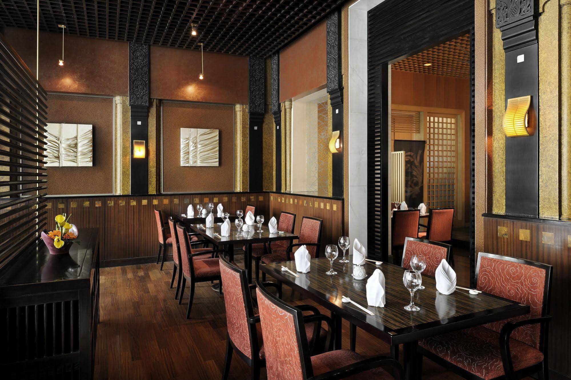 Jw Marriott Hotel Kuwait Kuwait City Restaurant bilde