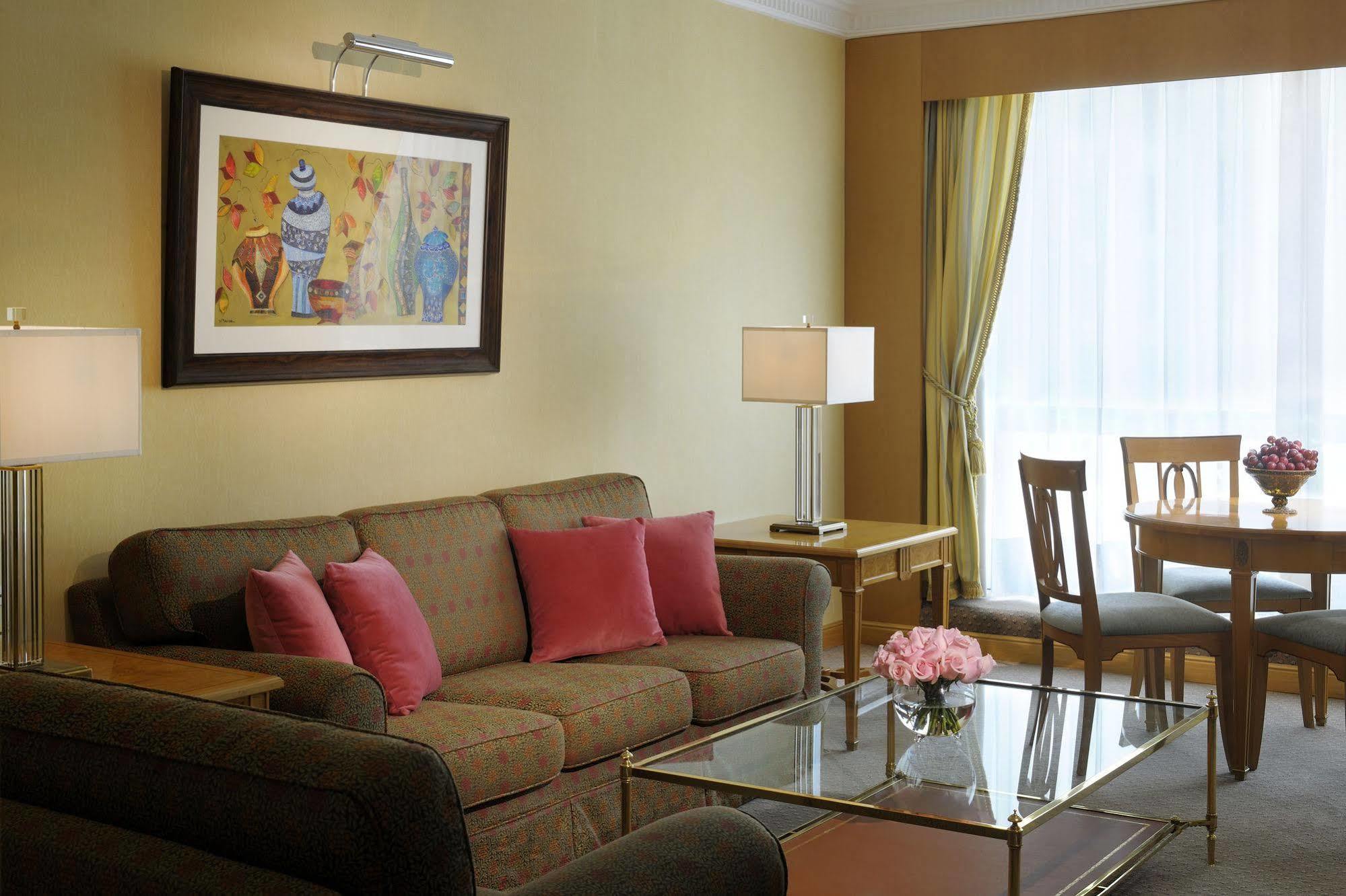 Jw Marriott Hotel Kuwait Kuwait City Rom bilde